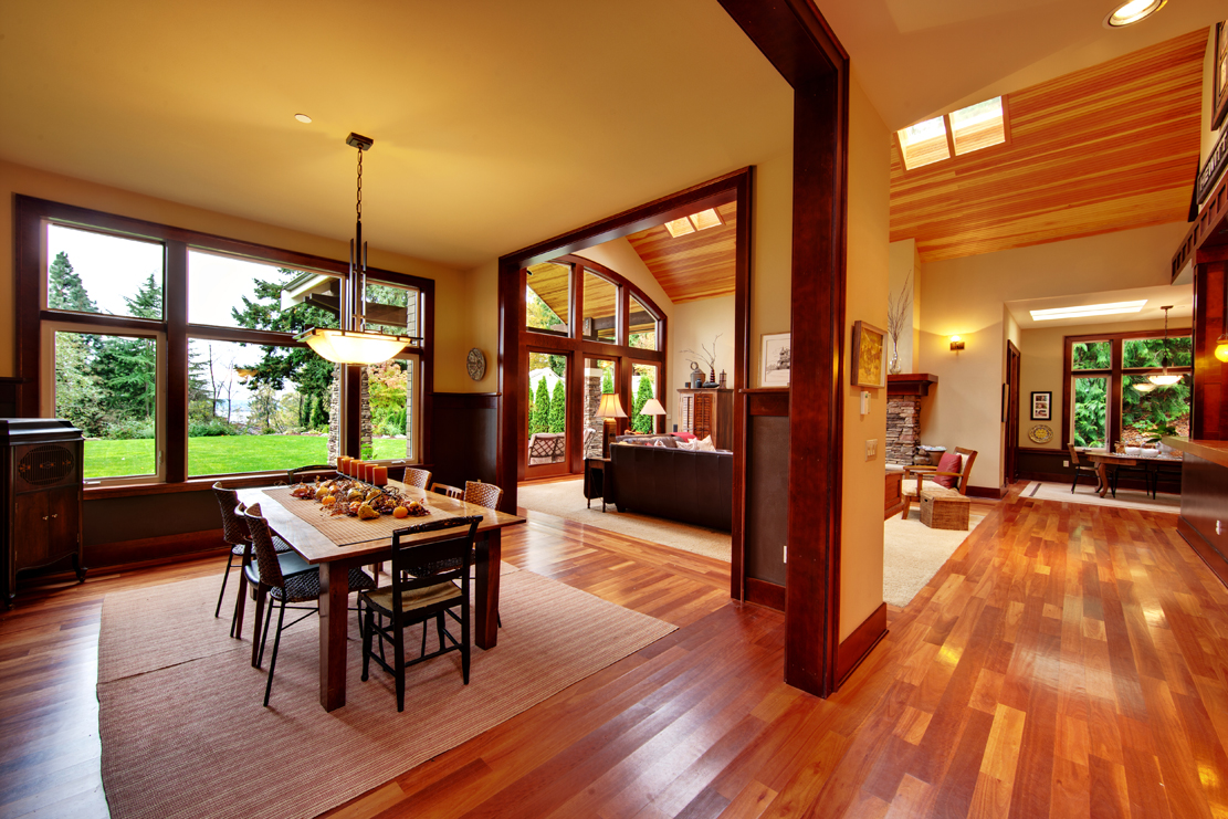 dining room real estate photography